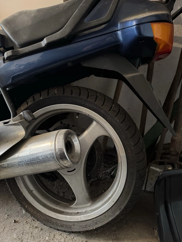 BMW R 1100 RT Unfall Schlachtfest in Teilen mit Motor - Bild 2 von 4