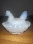 Vintage Westmoreland Mini Milk Glass White Hen On Nest Salt Cellar 2”