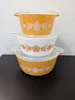Vintage Pyrex Golden Butterfly Nesting Casserole Bowl Set of 3 With Lids 473-475