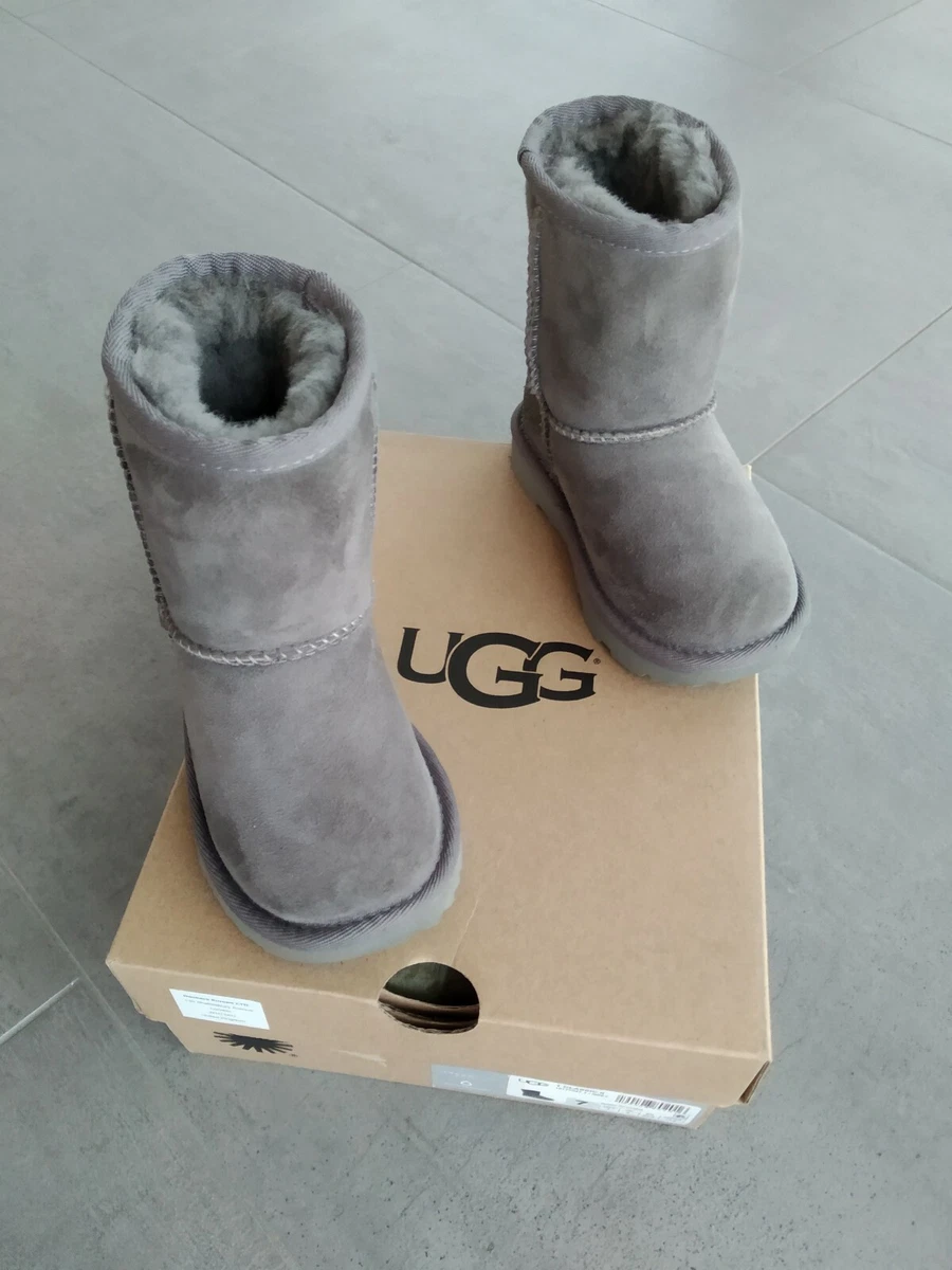 Ugg store bambina offerta