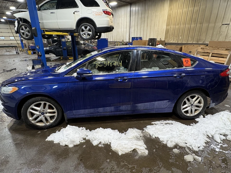 二手右前门窗调节器 前部适合:2014 福特 Fusion 电动 wit — 第 4/4 张图片