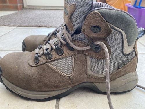 Hi Tec Sierra V-Lite II Mid Women’s Walking Boots UK7 EU40 Waterproof Leather - Picture 7 of 10