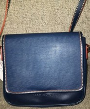 Bolso Mensajero Tommy Hilfiger High Land Vintage con Solapa Azul Marino Nuevo con Etiquetas