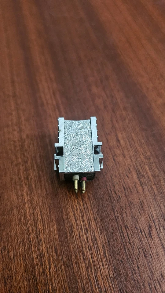 Shure V15 Type III phono cartridge - Photo 3/3