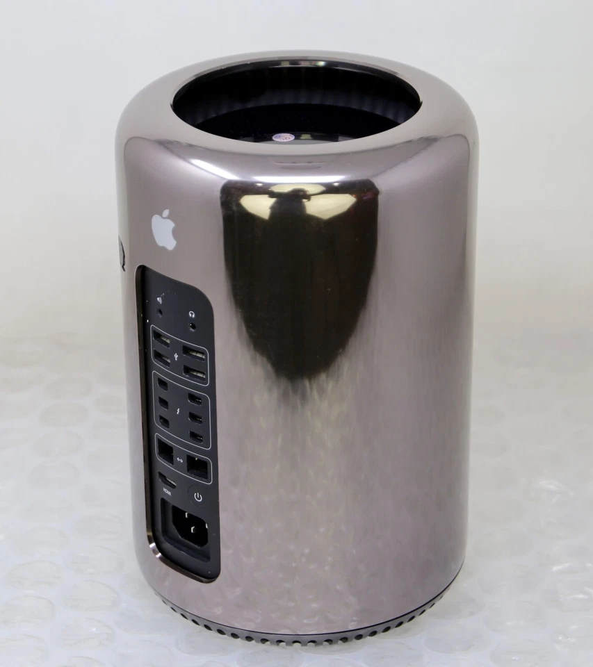 APPLE MacPro A1481 - "Trash Can" PC E5-1620 v2 @ 3.70GHz, 32Gb Memory, 256Gb HDD - Image 2 of 4