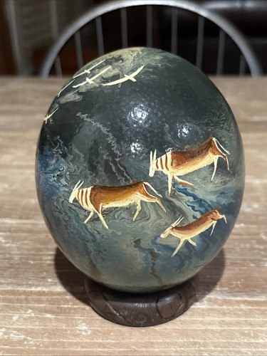 Hand Painted Artisan Ostrich Egg African Wildlife Decor Signed By Anne - Picture 2 of 9