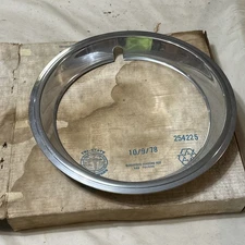 New 1978 OEM GM 254225 Trim Beauty Ring 15" Wheel Stainless Rim Rat Rod NOS