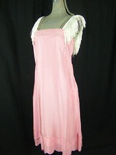 Vtg 20s Dark Pink Scalloped Hem Flapper Dress w/White Fringe Straps-Bust 28/XXXS
