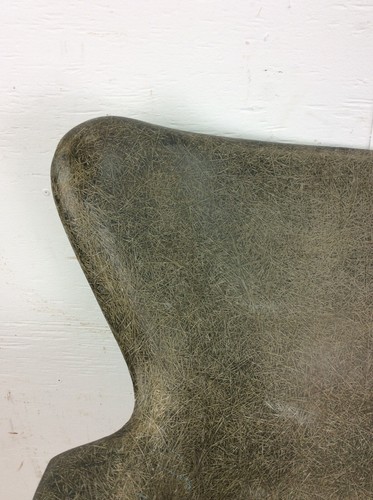 Mid Century Modern Molded Fiberglass Chair with Wrought Iron Base - Picture 9 of 24