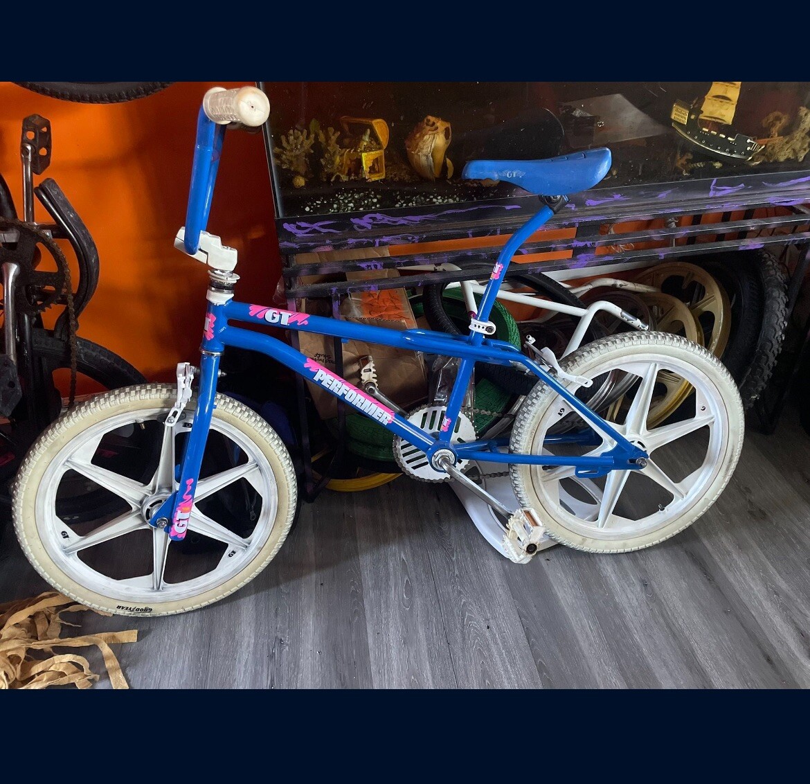 GT BMX バイク 青/白 Blue.jpg