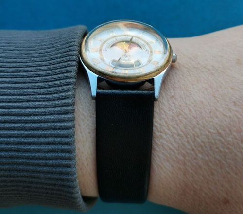RARE Quartz Watch LUCH Moon Phases-Date mov.16853 SERVICED Made in USSR 1980"s - Picture 22 of 23