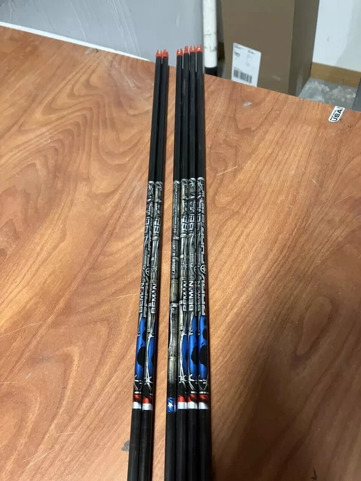 6 Easton Beman Pork Chop 300 Bare Shafts Arrows 1/2 Dozen - Image 3 of 3