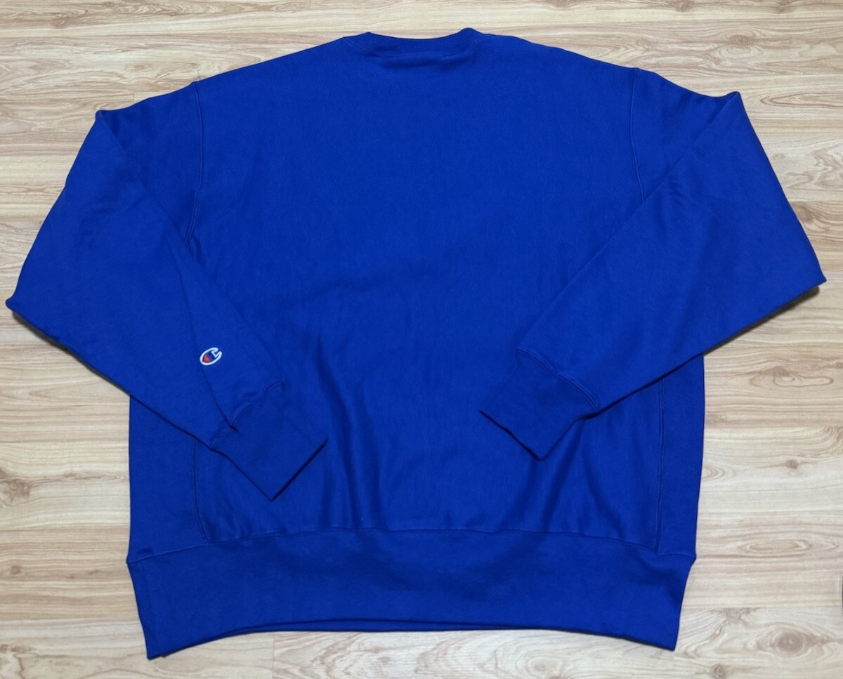 VINTAGE CHAMPION REVERSE WEAVE CLASSIC ROYAL CREWNECK SWEAT SHIRT 
