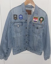 Levi  s Denim Trucker Jacket L Custom Embroidered Patches Custom Football
