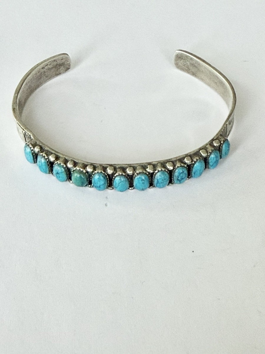 Vintage Navajo Turquoise Sterling Silver Stamped Cuff Bracelet 18.8 Gr. View 3
