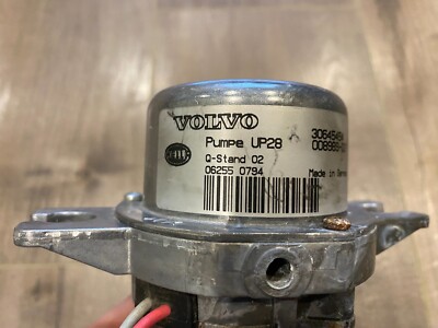 ポップアップ　 99-06 Volvo S80 Brake Vacuum Pump 30645454 OEM Y25 for sale