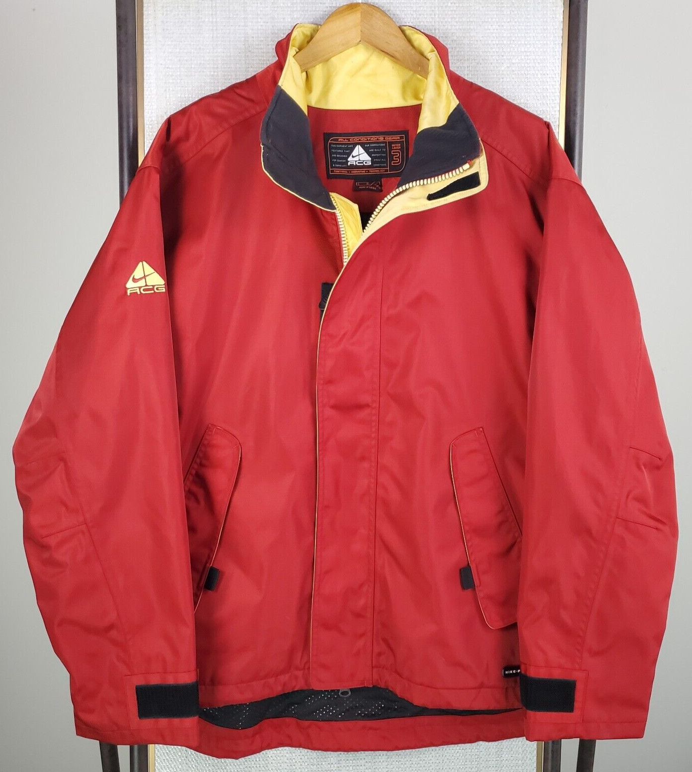VTG NIKE ACG Size Large Mens Level 3 Jacket Thick Canvas Red Full Zip Waterproof