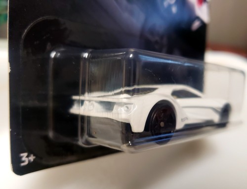 2018 Hot Wheels Exotics White '17 Ford GT #2/6 Walmart Exclusive Black Card - Foto 8 di 10