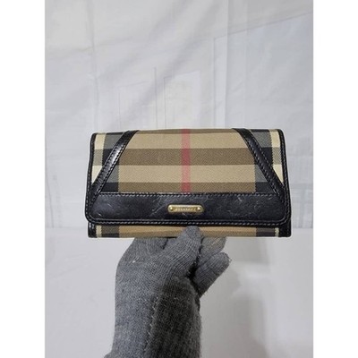 Authentic Burberry House Check Fabric and Leather Leighton Continental W 