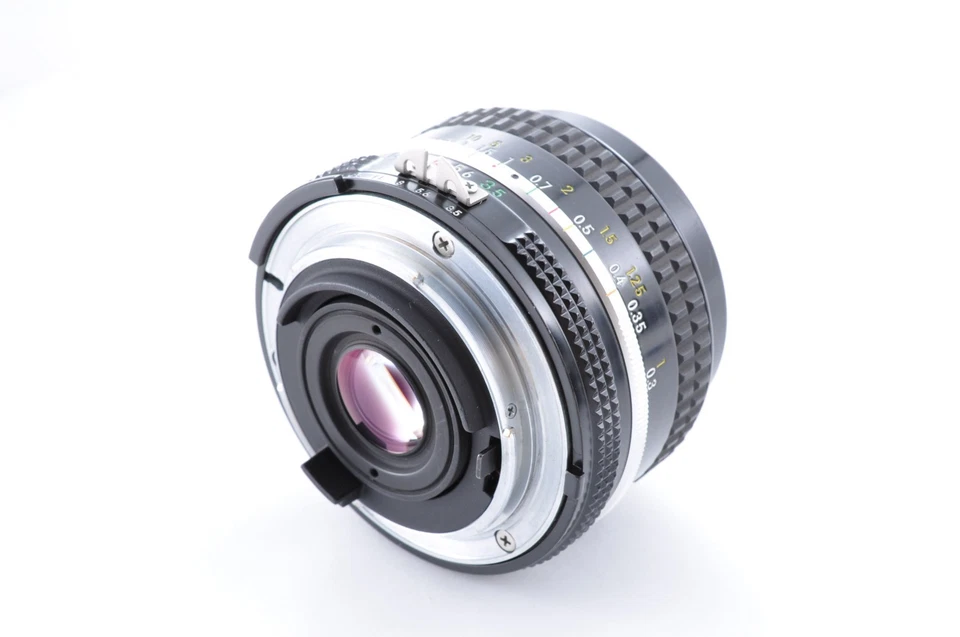 Nikon Ai-S NIKKOR 20mm f/3.5 [Near MINT] MF Wide Angle Lens F Mount Japan #0065 - Image 2 of 4