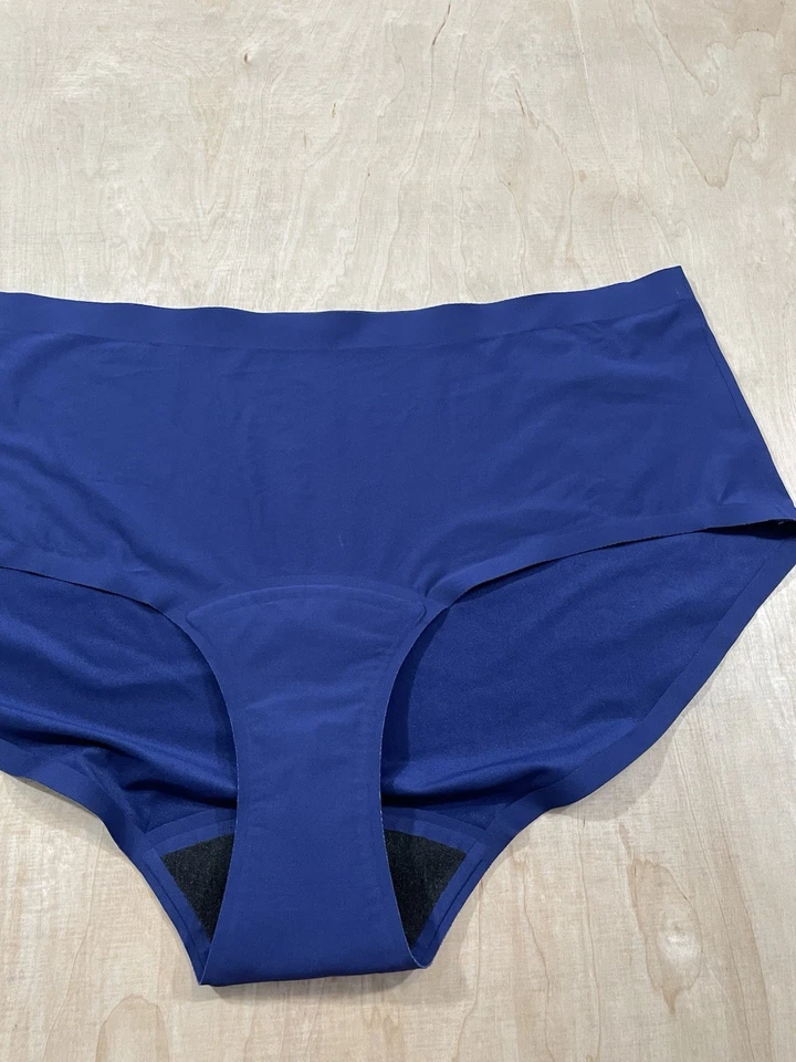 Bragas cortas para mujer Knix súper absorbentes a prueba de fugas talla XXL azules Foto 3 de 4
