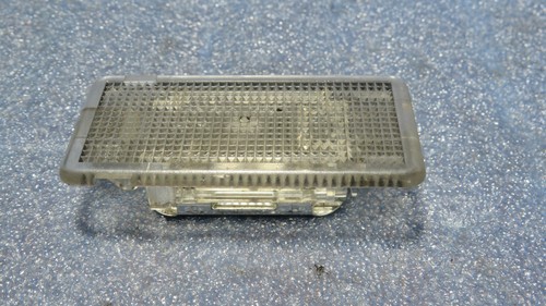 BMW 5er 6er 7er E39 E60 E61 E38 E63 E64 - Innenraum Innenleuchte 63318360588