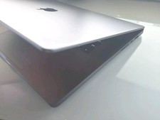 Apple MacBook Pro 16" 2021 M1 Pro 16GB RAM 512GB SSD Space Gray   Excellent Cond