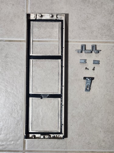 2N IP VERSO 3-MODULE SURFACE MOUNTING BOX FRAME NICKEL 9155023 - Picture 3 of 3