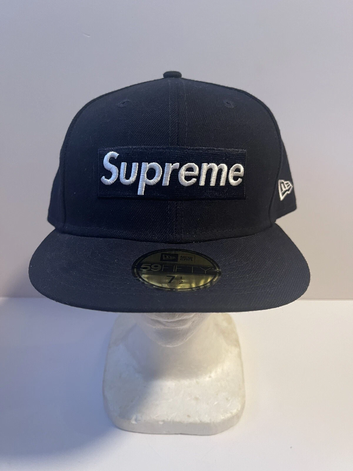 Chapeau casquette noire Supreme Champions Box logo nouvelle ère 7 1/2 marine