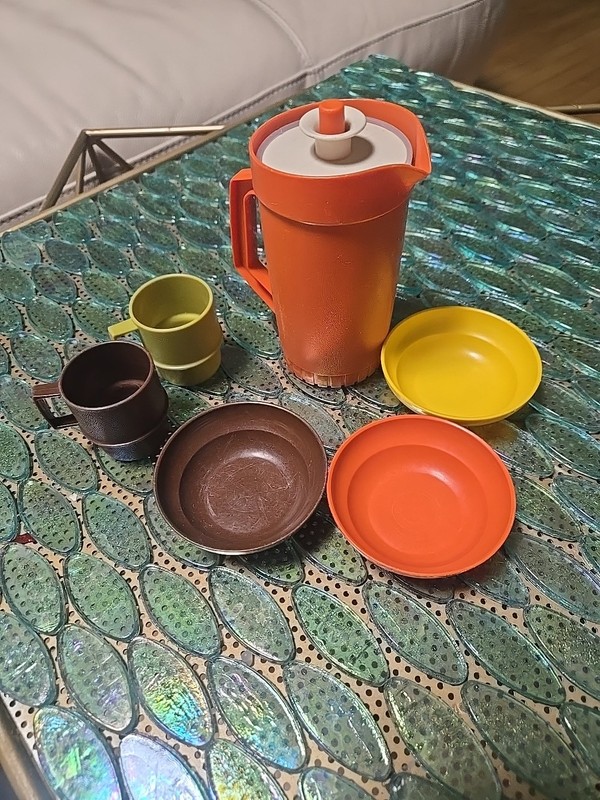 Vintage 1970s Tupperware Mini Children's Play Set: Pitcher, Cups, Bowls
