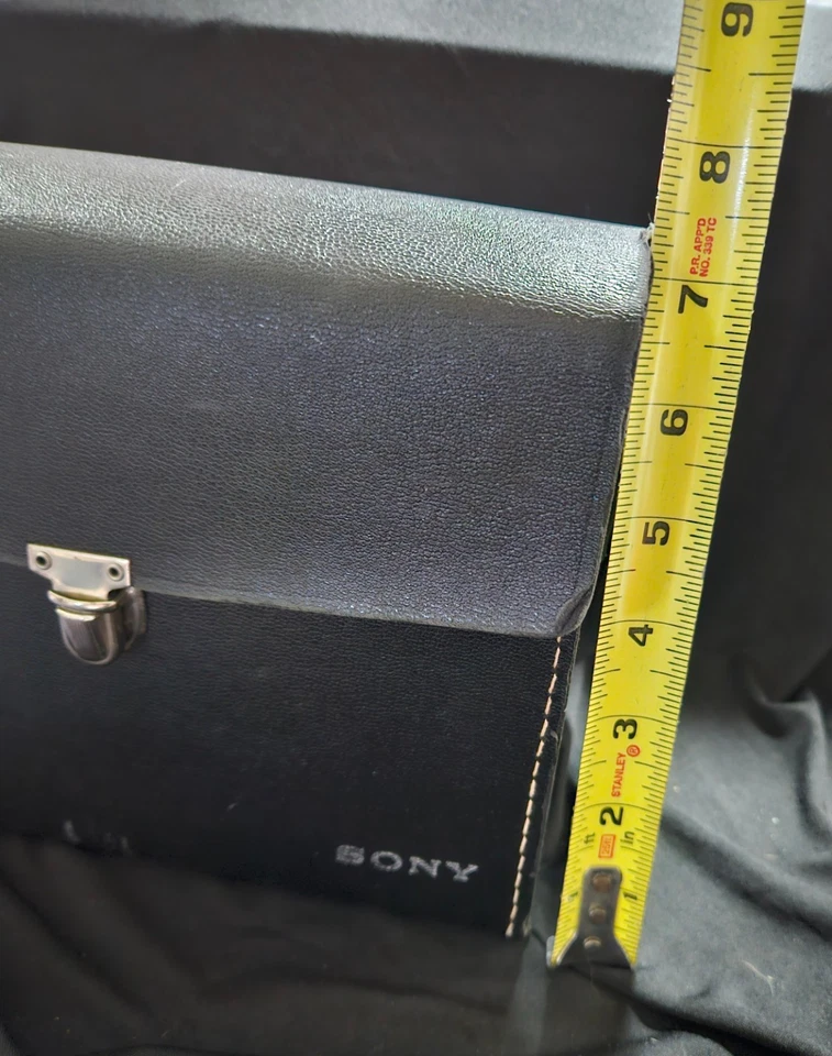 Estuche de transporte vintage para cámara con batería Sony Foto 2 de 4