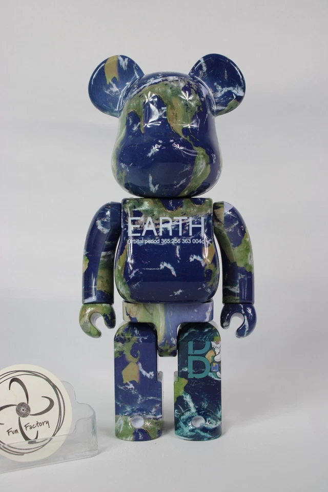 Bearbrick Earth (Columbia Space Shuttle) только 400% - Изображение 2 из 4