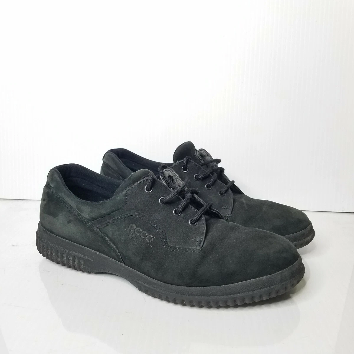 Closed top shoes sale