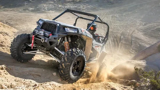 Parachoques delantero Warn Steel con recubrimiento en polvo negro de Polaris RZR 4 900 15-18 Foto 4 de 4