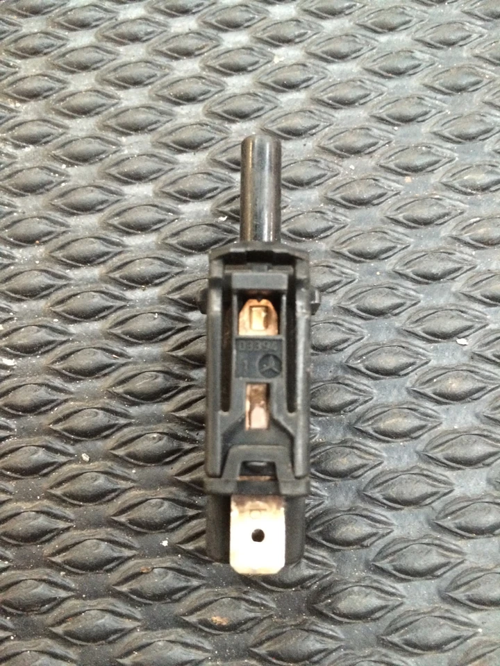 Mercedes W123 W124 W210 Maybach 57 62 HELLA OEM Parking Brake Switch 0015458714 - Image 3 of 3