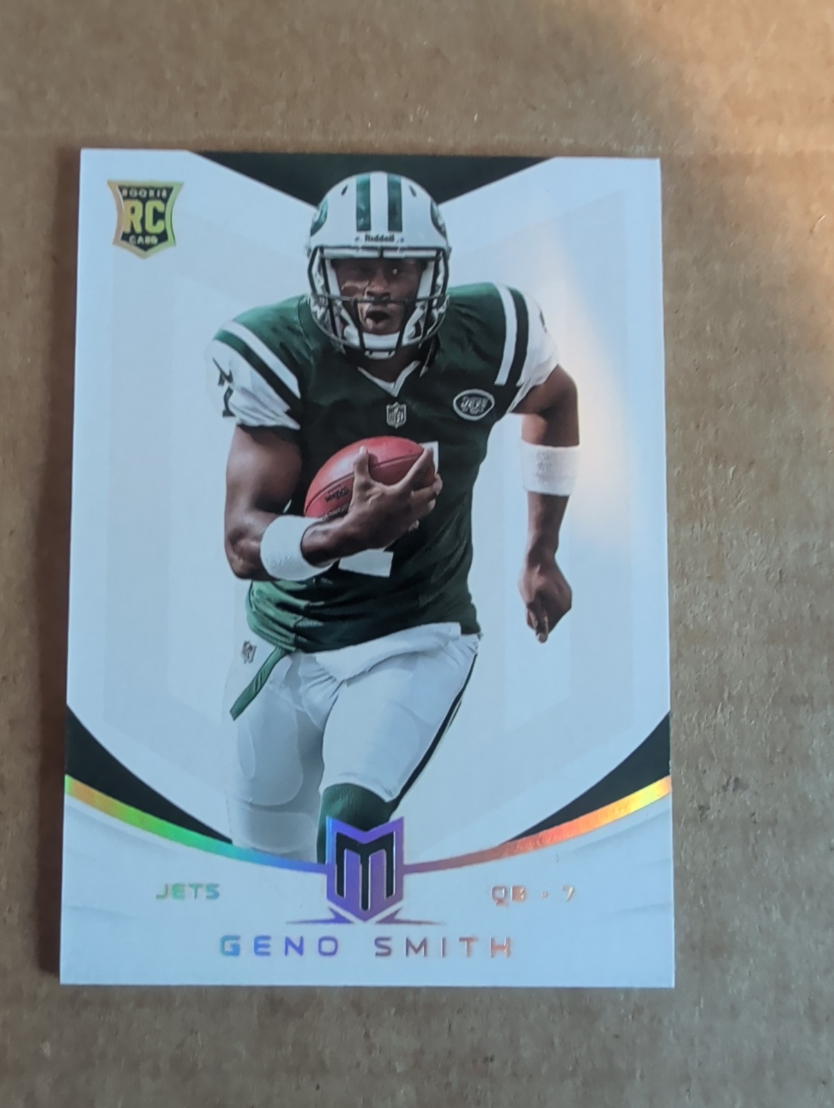 2013 Panini Momentum Geno Smith #136 Gold /49 (RC) Jets !!!