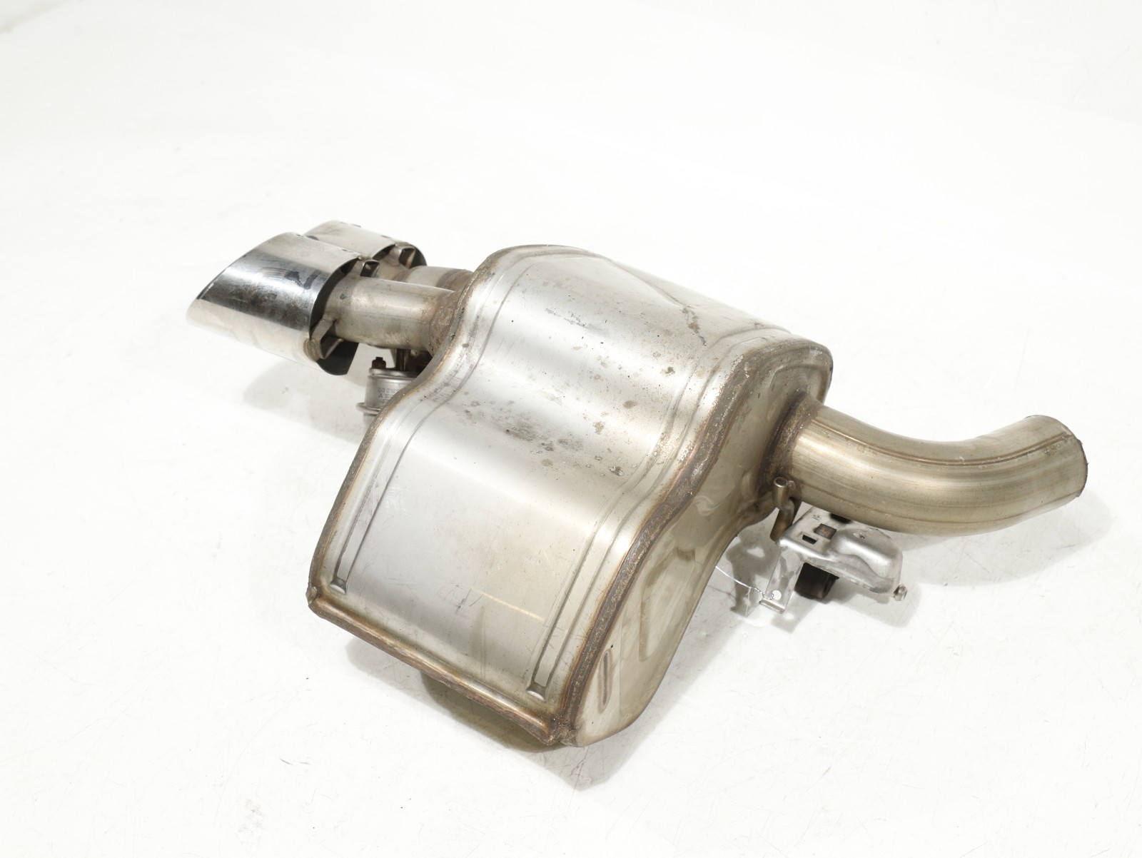 14-17 Maserati Ghibli Rear LEFT Side Exhaust Muffler Tip Pipe 670030856 OEM 21K