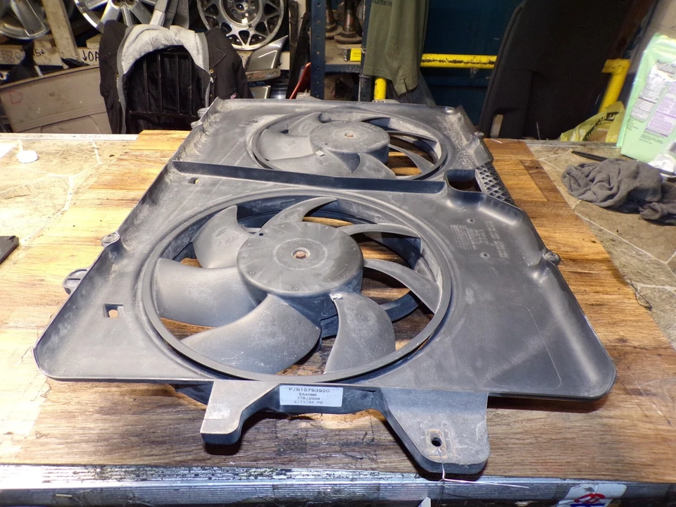 Ford Escape 08-11 Mariner 2008-2012 3,0 L motor de refrigeración eléctrico conjunto de ventilador OEM Foto 2 de 4