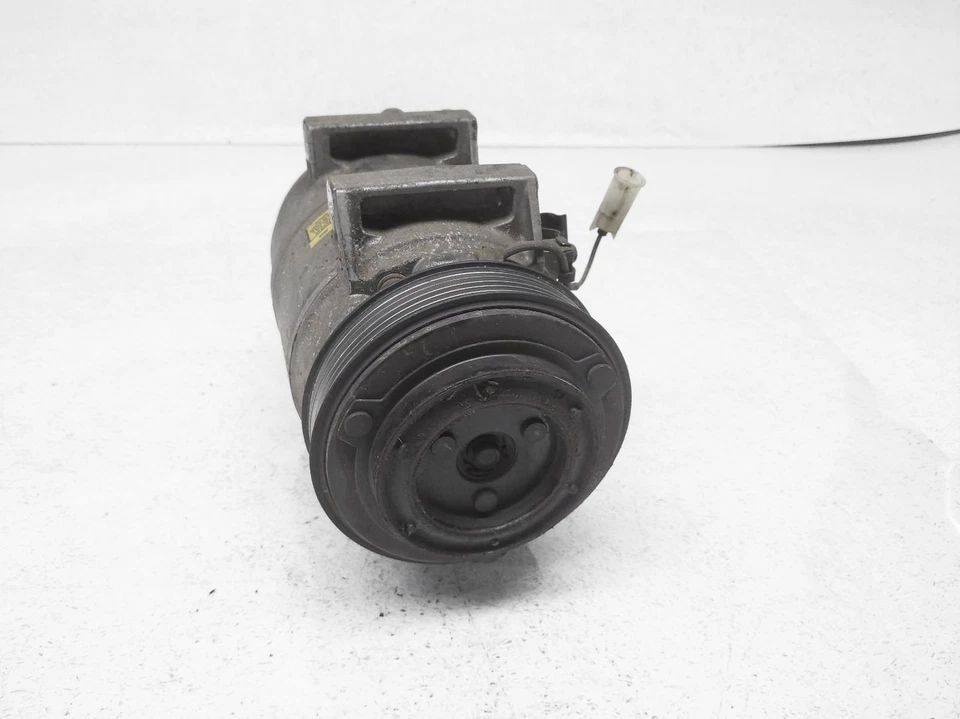 2002-2007 Volvo S60 Ac Air Compressor Pump + Clutch 8602998 Foto 4 de 4