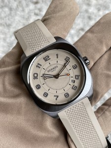hodinkee hermes watch