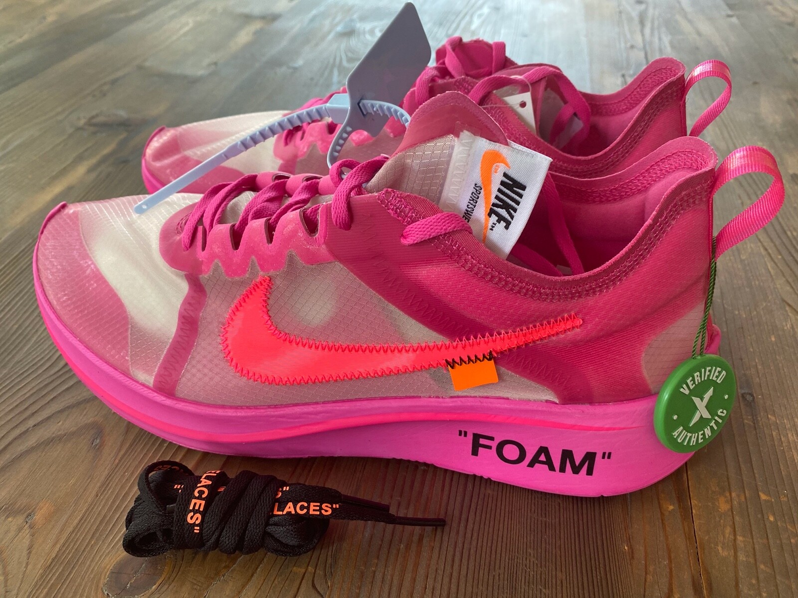 nike off white zoom fly pink