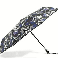 New NWT Vera Bradley Automatic Umbrella Frosted Floral Pattern Blue White