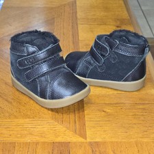 UGG 11436511 Black Leather Baby Boy Hook Loop High Top Booties Size 04/05