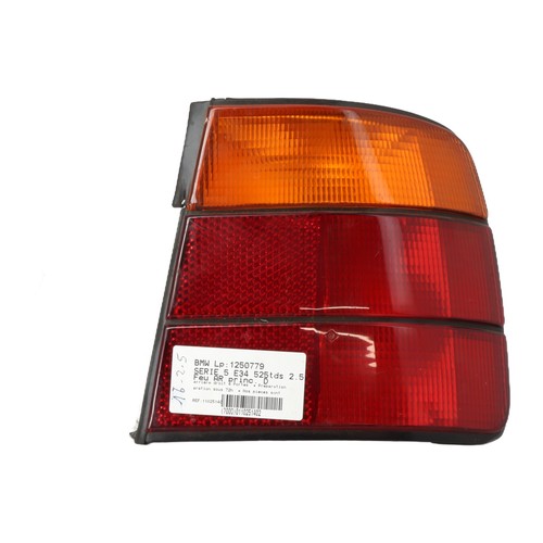 RÜCKLICHT RECHTS AUSSEN BMW 5 serie (E34) Sedan 525tds (M51-D25) 63211384010