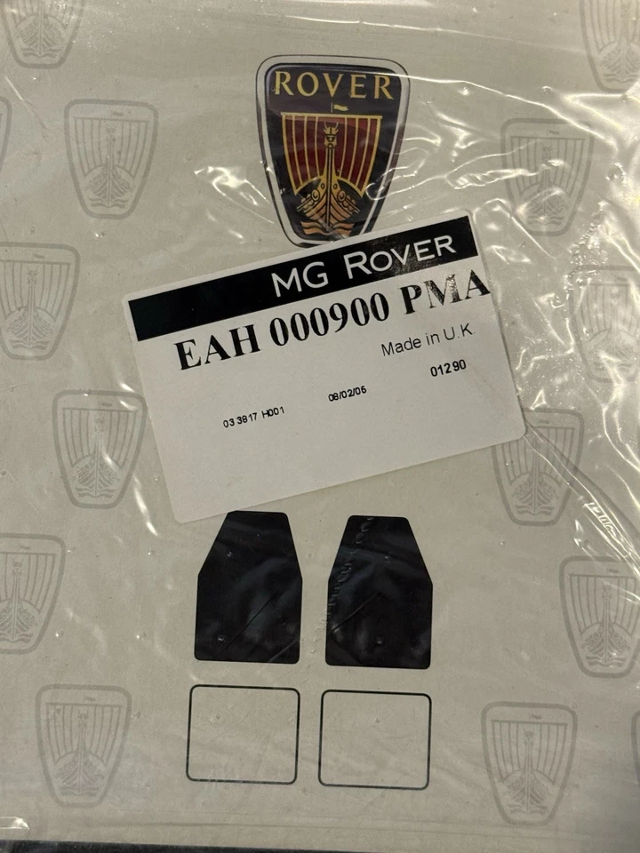 Rover Mg Rubber Floor Mat Set EAH000900PMA - Image 2 of 3