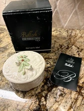 Belleek Festive Jewelry Box Trinket Christmas Holly Berries White Flowers