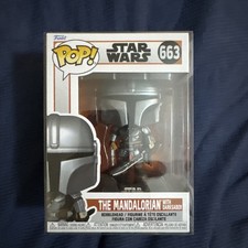 Funko Pop! Star Wars #663 The Mandalorian with Darksaber +Pop Protector