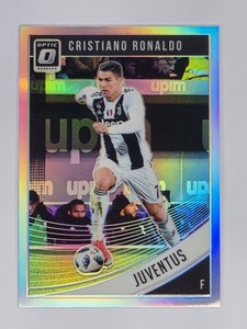 2018-19 Panini Donruss Cristiano Ronaldo Optic Holo Prizm No 9 Juventus