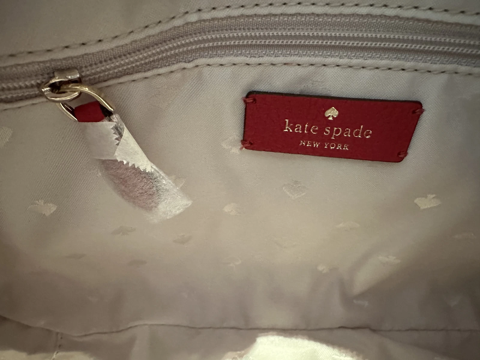 BORSA A MANO GRANDE NUOVA CON ETICHETTE KATE SPADE PELLE ROSSO CILIEGIA CIOTTOLI VENDITA AL DETTAGLIO $399 00