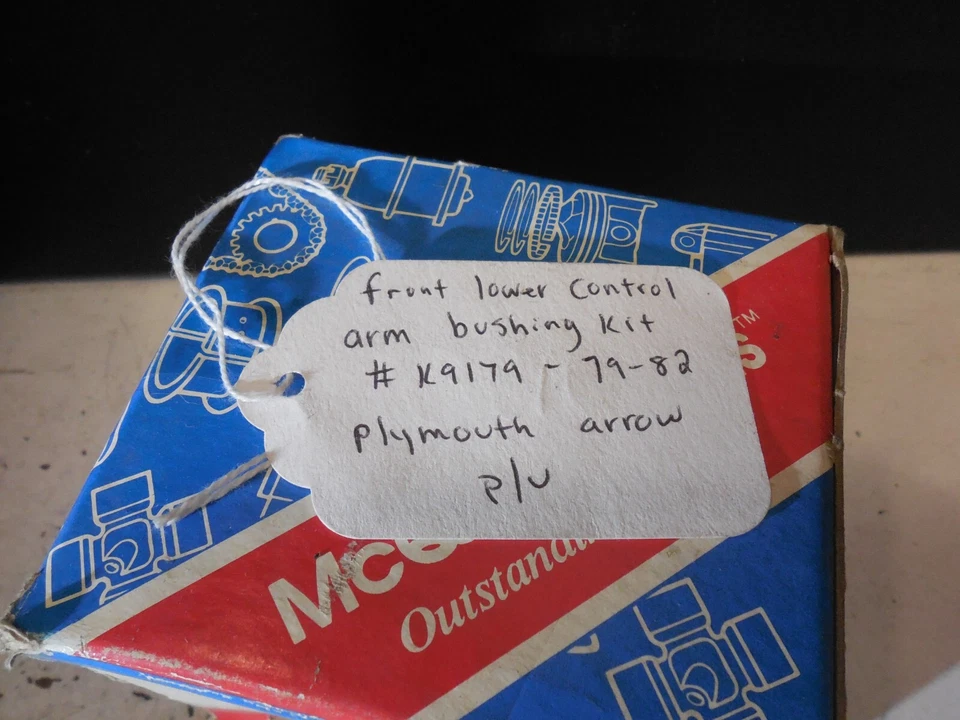 Kit de buje de brazo de control inferior delantero (2) K9179 para flecha Plymouth 79-82 Foto 4 de 4